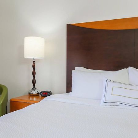 Fairfield Inn & Suites By Marriott Мава Екстер'єр фото