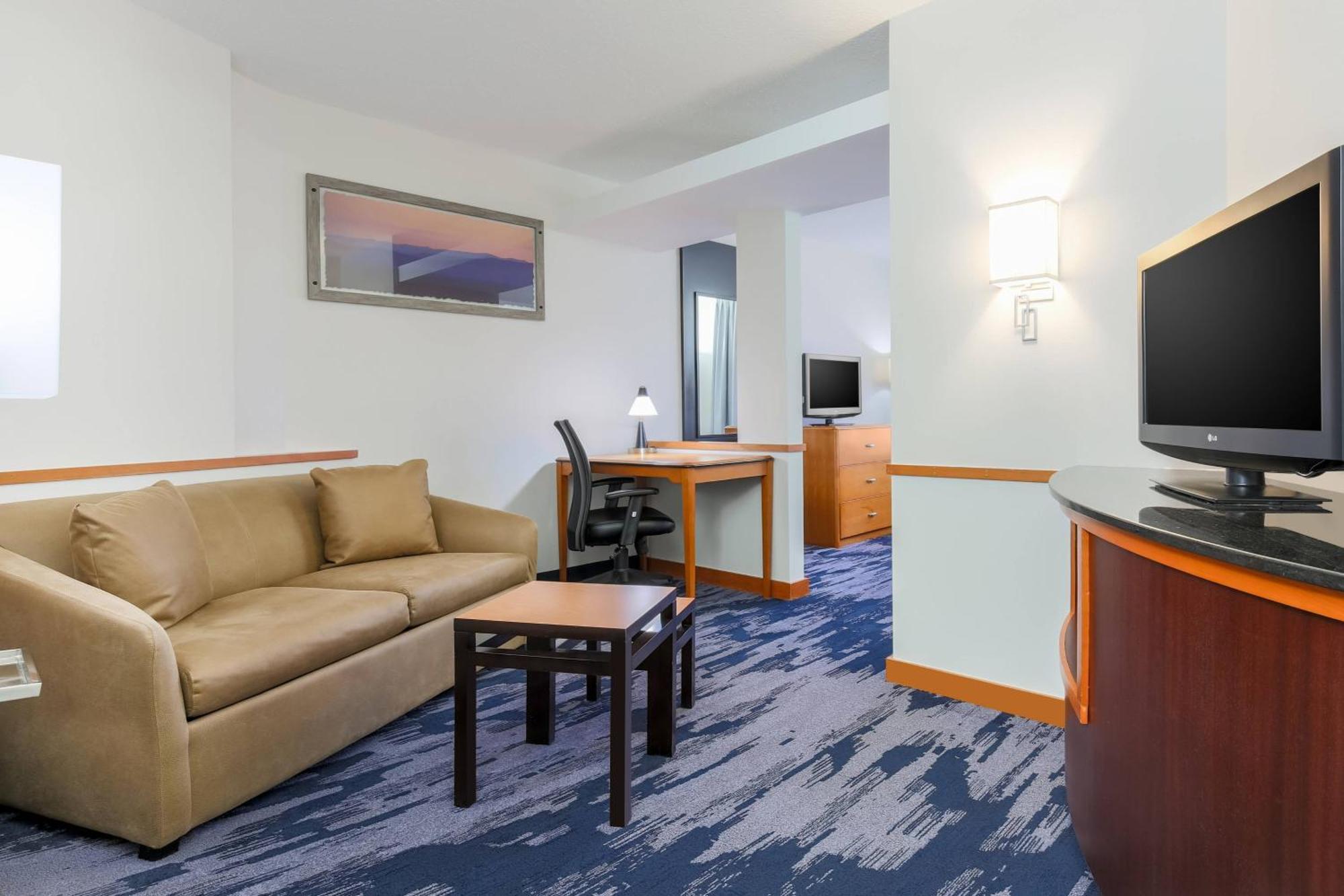 Fairfield Inn & Suites By Marriott Мава Екстер'єр фото